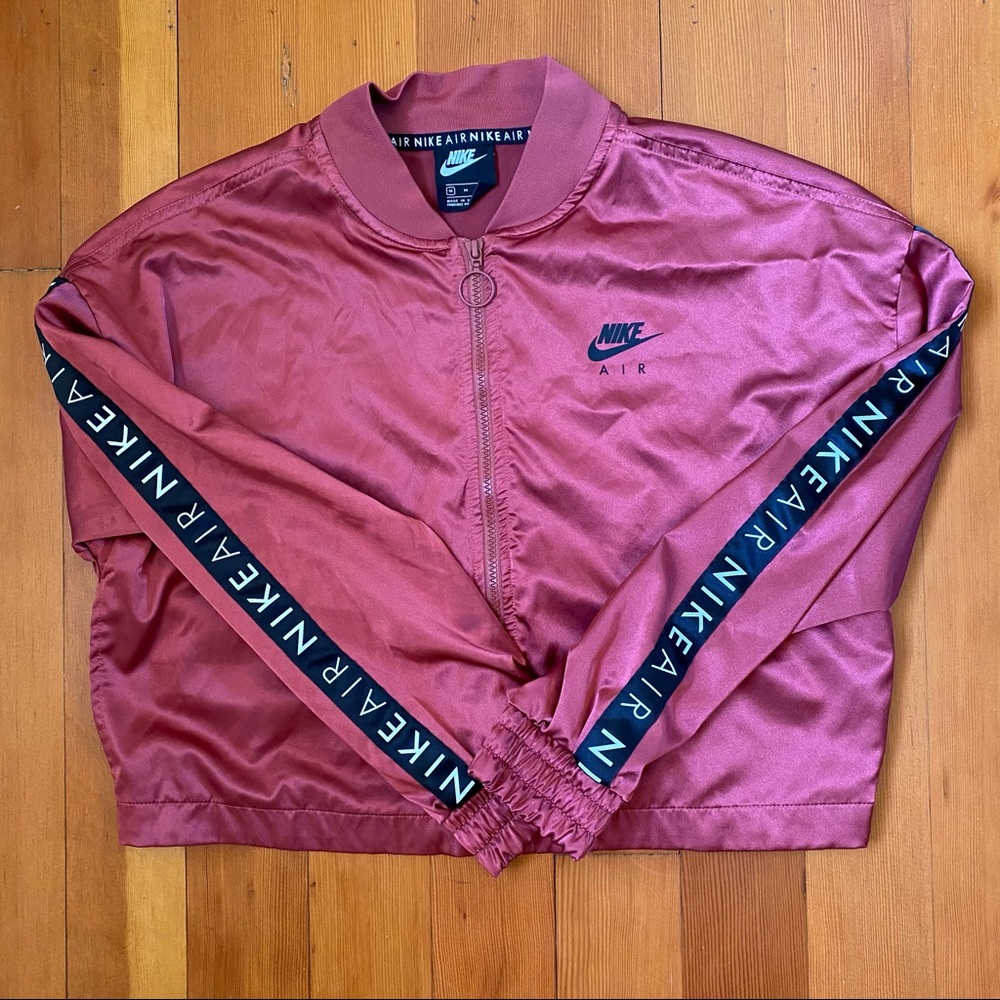 Nike Air Cropped Satin Track Jacket